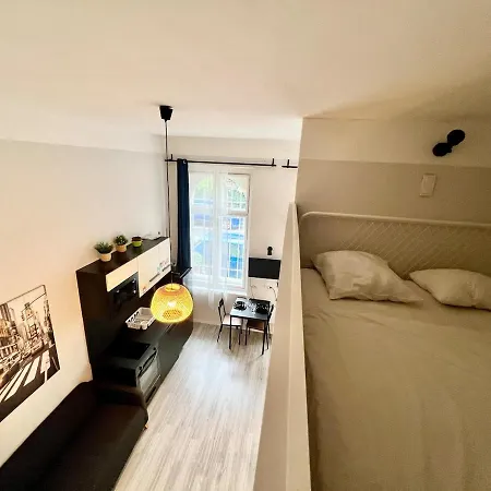 Chic Design 2 Apartman *